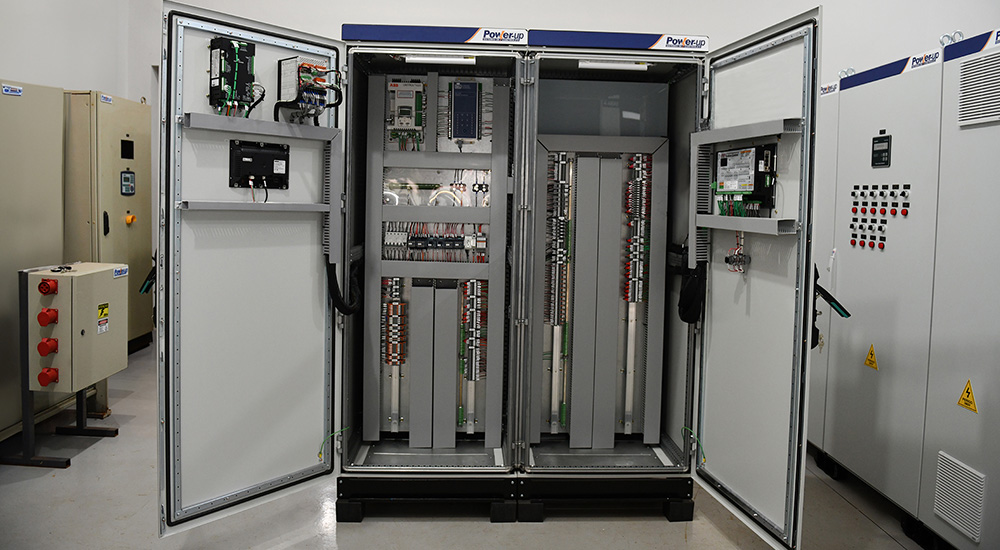 Fabricação de Painéis Elétricos: Engenharia, Segurança e Confiabilidade para a Indústria.